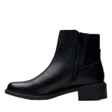 Clarks Maye Palm Black  26174354 Women's