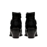 Clarks Neva Buckle Black Leather  26179799 Women's