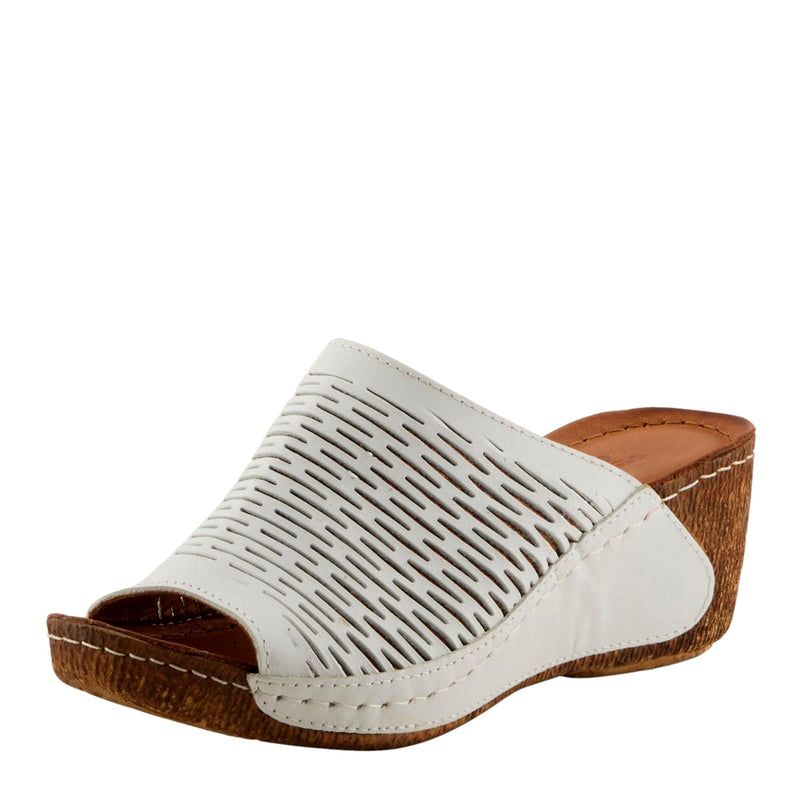 Spring Step Cunacena White  CUNACENA-WHT Women's