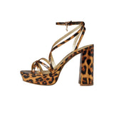 GBG Los Angeles Quinen Gold  GGQUINEN-710 Women's