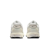 Nike Zoom Vomero 5 Platinum Tint / Photon Dust  HF0731-007 Men's