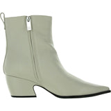 Franco Sarto Vianca Chalk White Leather  J1469L1100 Women's