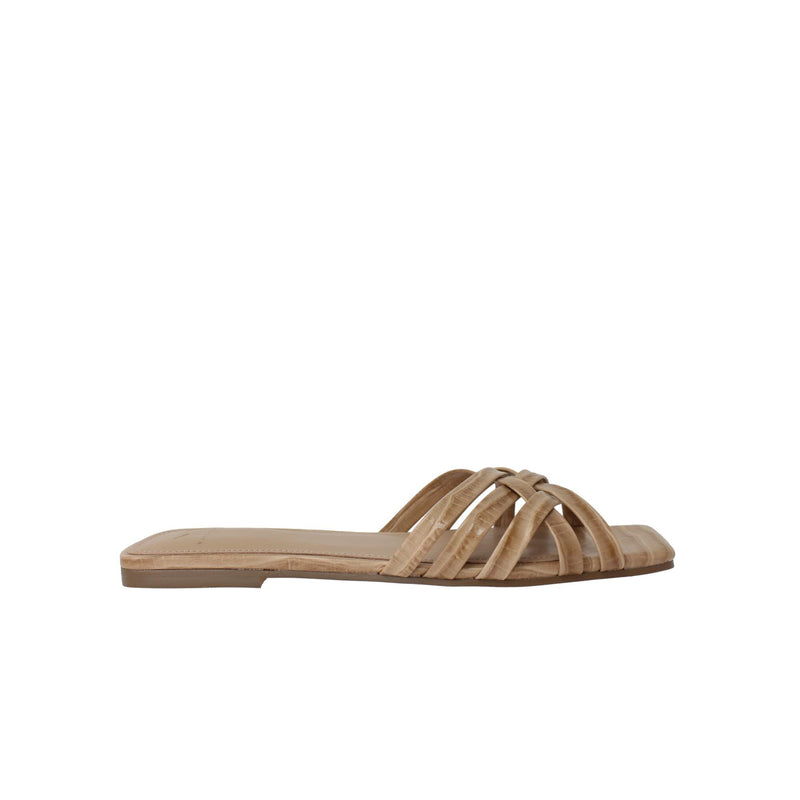 Marc Fisher LTD Varro 2 Medium Natural  MLVARRO2-NAT Women's