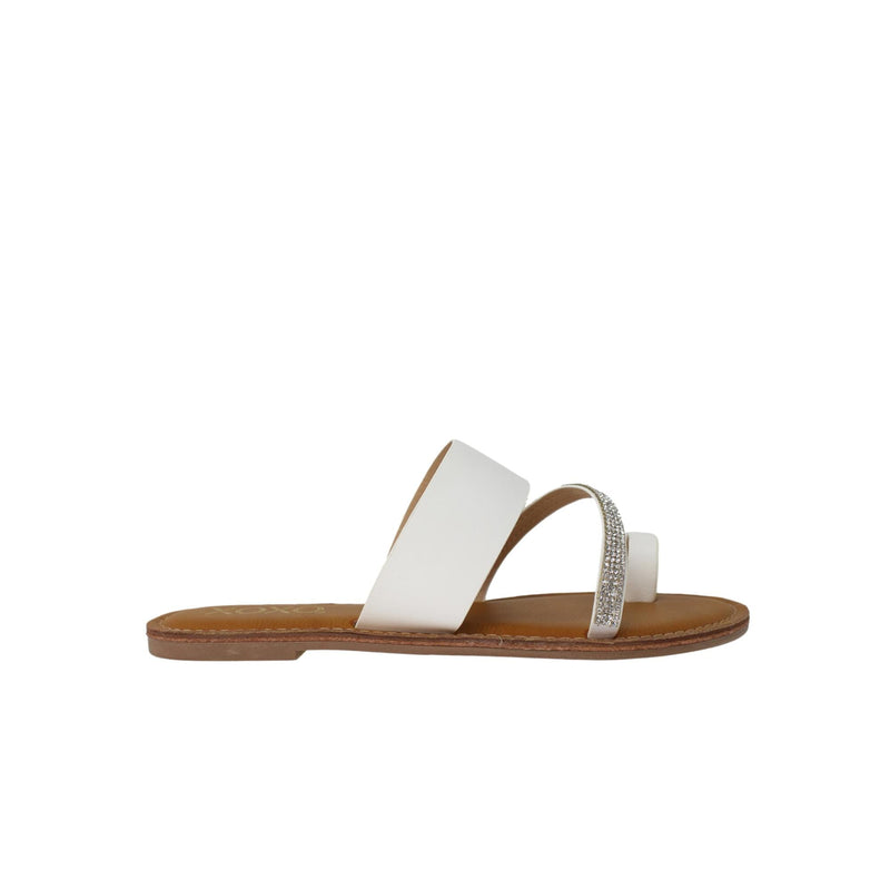 XOXO Romila B White  XO221503 Women's